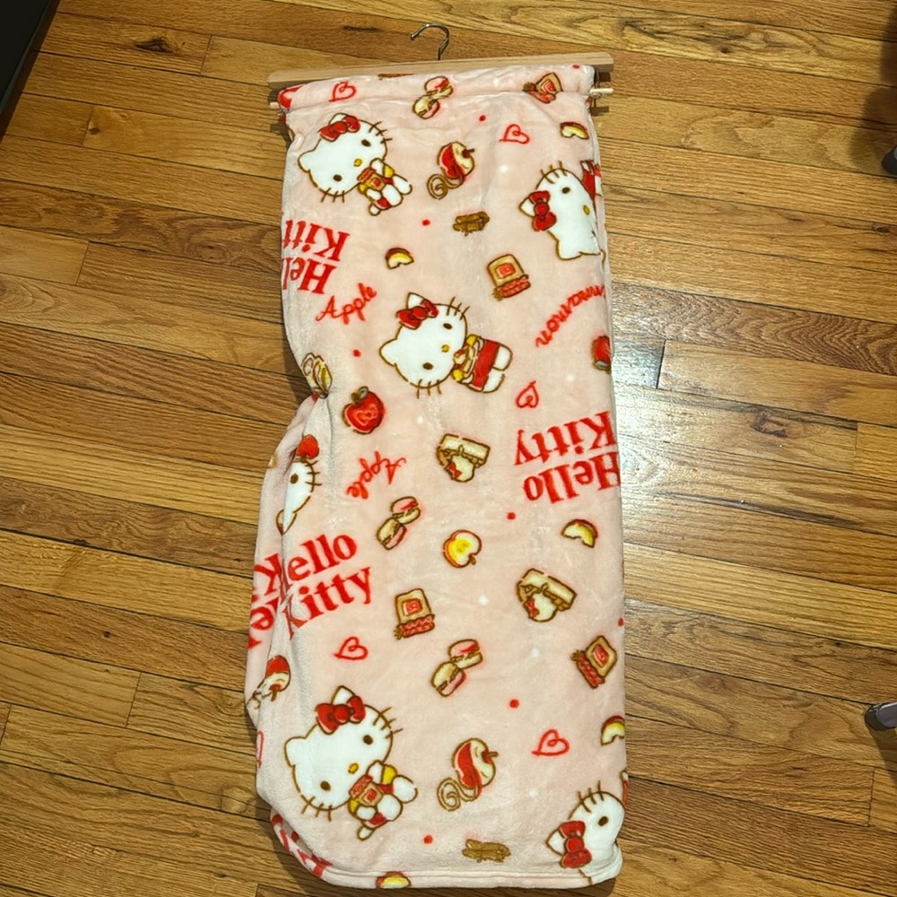 Hello Kitty-MORE APPLES PLEASE throw blanket 60in X 70in